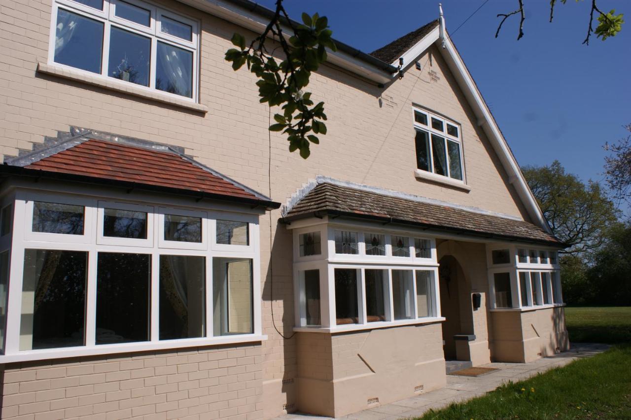 Spacious 4 Bed Family Cottage In Parkland Setting York Extérieur photo