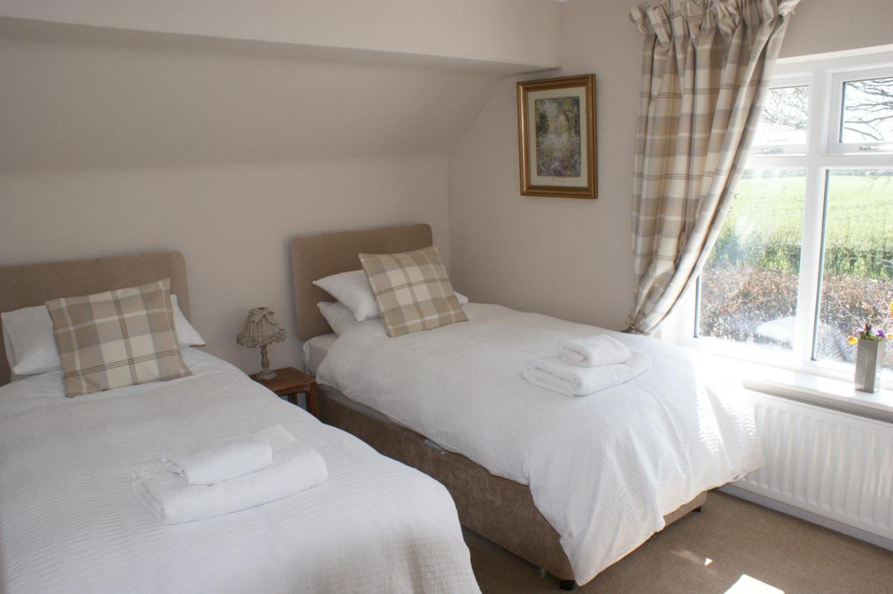 Spacious 4 Bed Family Cottage In Parkland Setting York Extérieur photo